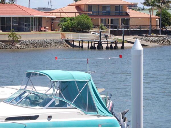 2 METRE BIRD BUSTA - Image 13